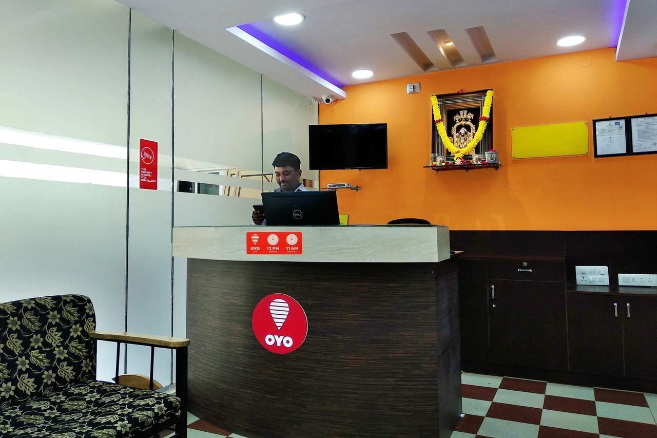 Oyo 10843 Hotel Rmv Savera Bangalore Buitenkant foto